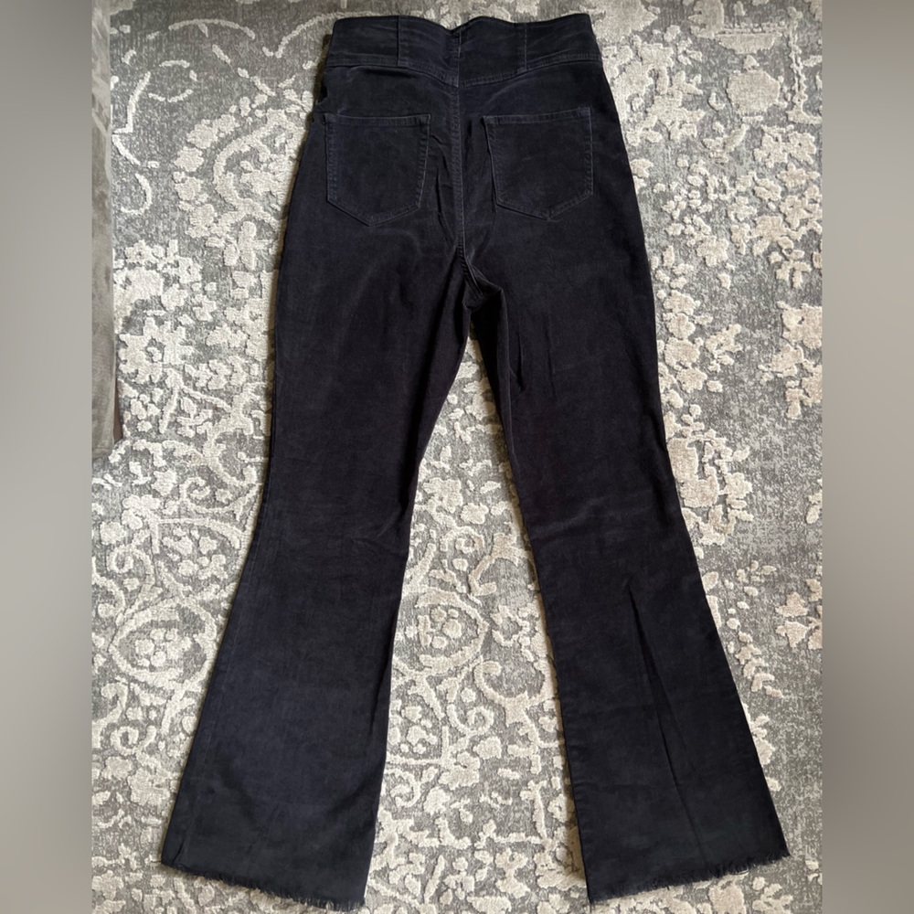 KNOX ROSE Woman’s Black High Waist Pull On corduroy Flare Pants, Size 8